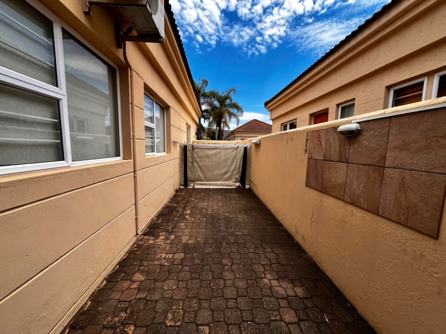 3 Bedroom Property for Sale in Protea Park North West